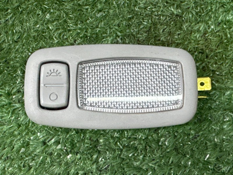 Плафон подсветки солнцезащитных козырьков Kia Ceed 2 2015 SW