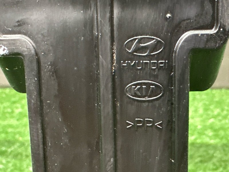 Усилитель бампера Kia Ceed 2 2015 SW