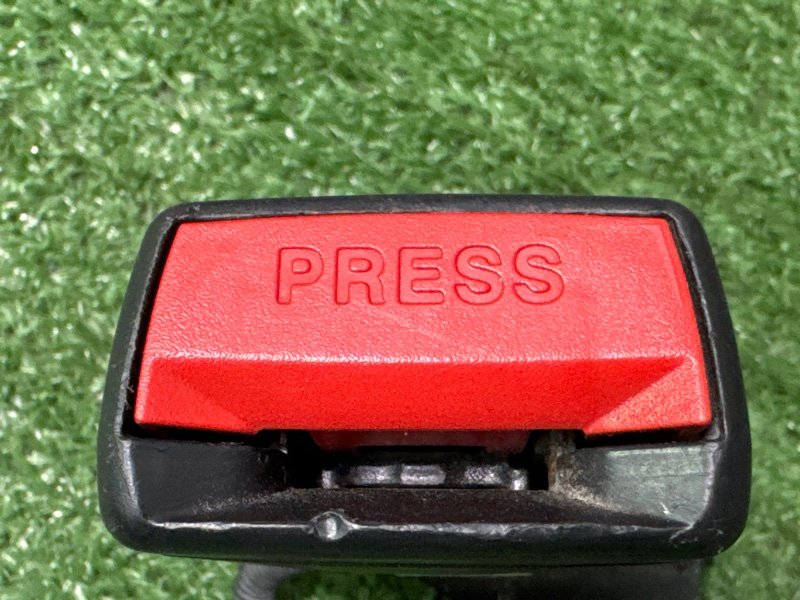 Замок ремня безопасности Kia Ceed 2 2015 SW