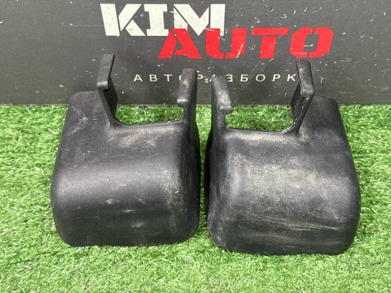 Крышка салазок сидений Kia Ceed 2 2015 SW