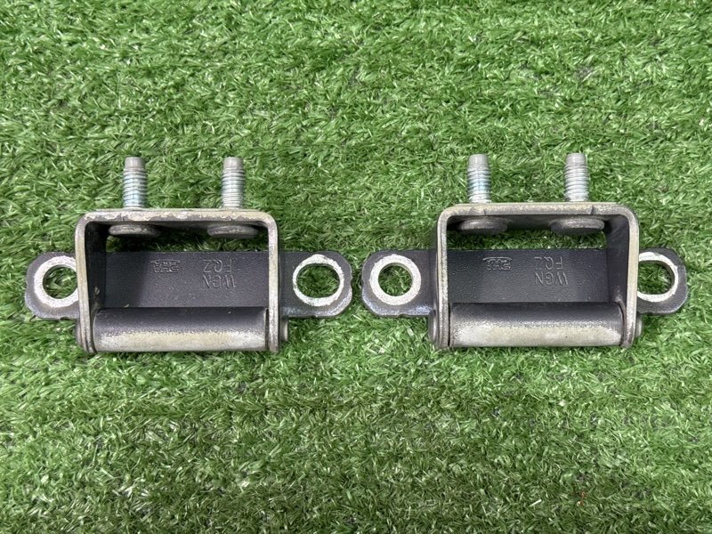 Петли крышки багажника Kia Ceed 2 2015 SW