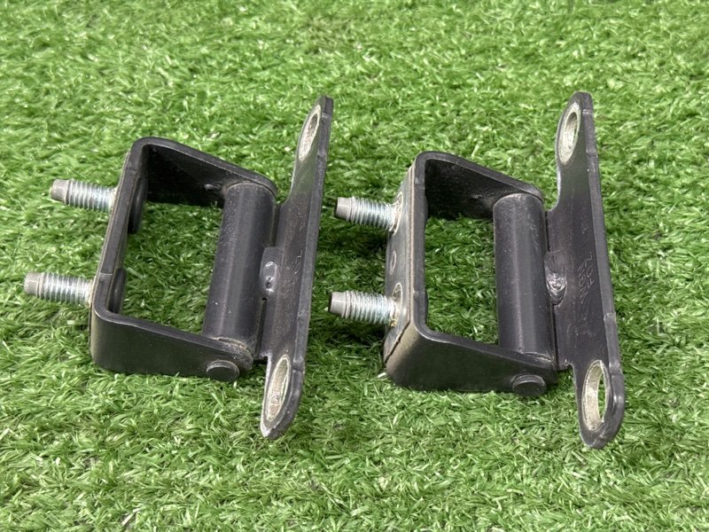 Петли крышки багажника Kia Ceed 2 2015 SW