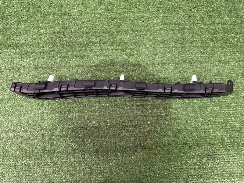 Кронштейн заднего бампера Kia Ceed 2 2015 SW