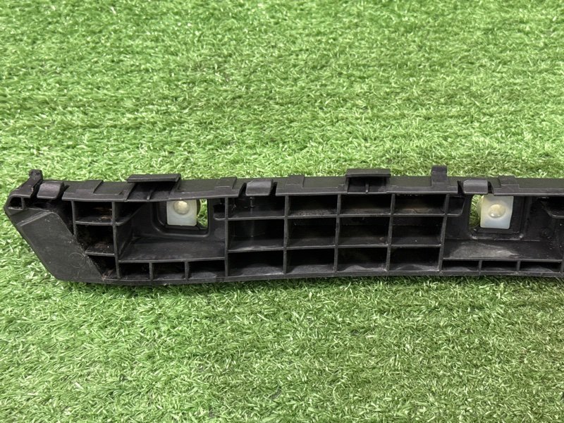 Кронштейн заднего бампера Kia Ceed 2 2015 SW