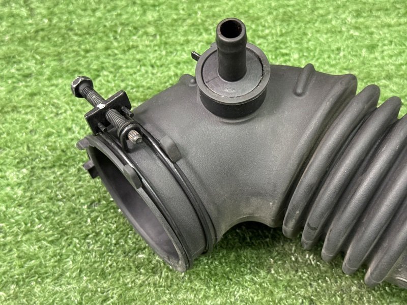 Патрубок воздушного фильтра Kia Ceed 2 2015 SW