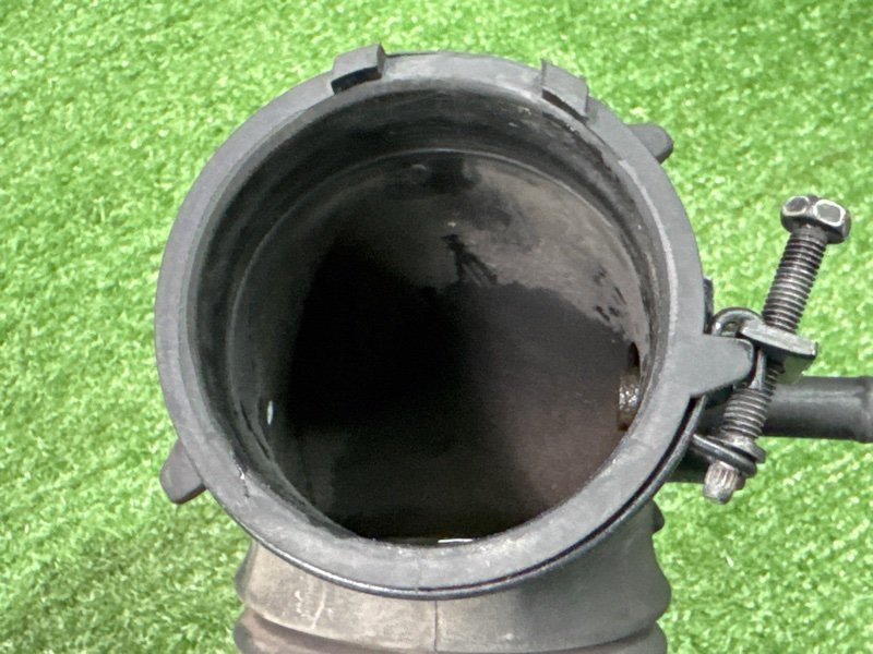 Патрубок воздушного фильтра Kia Ceed 2 2015 SW