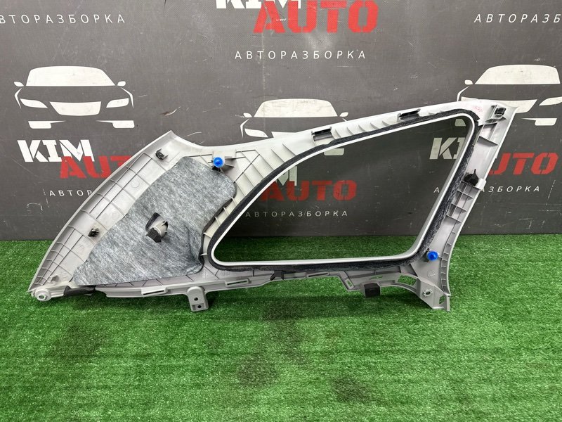 Накладка стойки кузова Kia Ceed 2 2015 SW