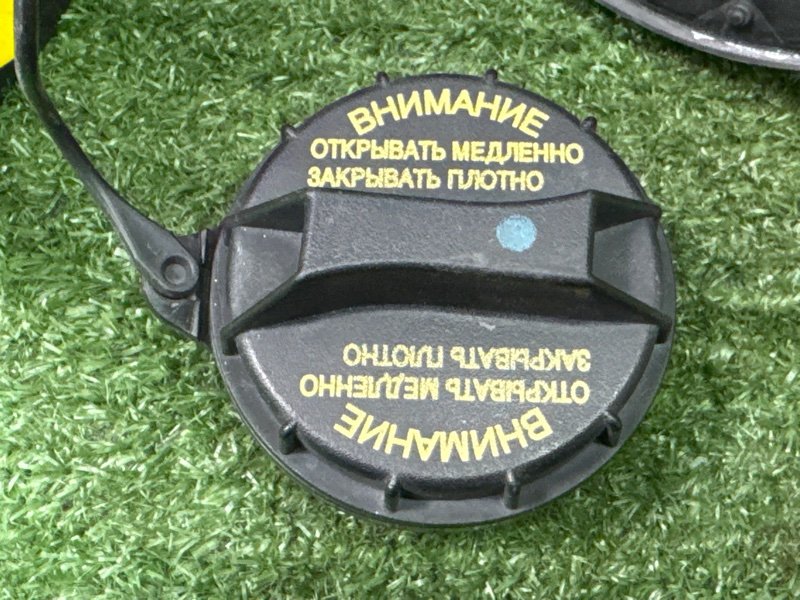 Лючок бензобака Kia Ceed 2 2015 SW