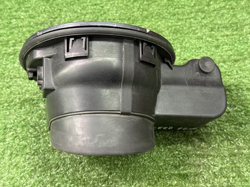 Лючок бензобака Kia Ceed 2 2015 SW