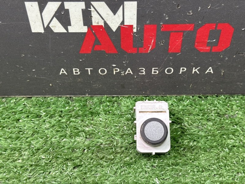 Датчик парковки Kia Ceed 2 2015 SW