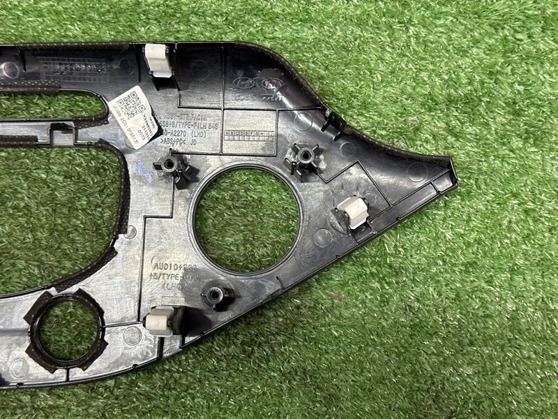 Рамка магнитолы Kia Ceed 2 2015 SW