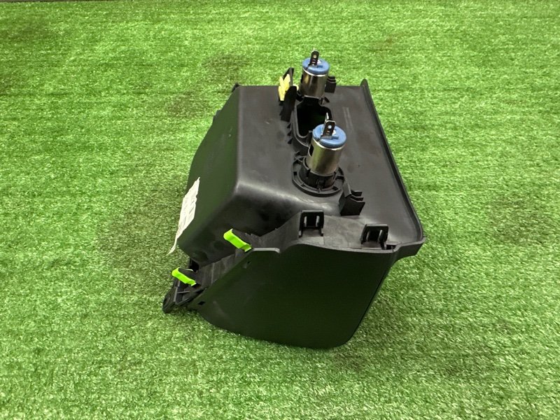 Ящик центральной консоли Kia Ceed 2 2015 SW