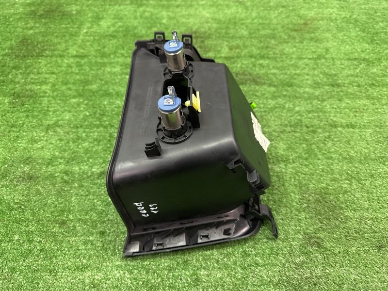 Ящик центральной консоли Kia Ceed 2 2015 SW