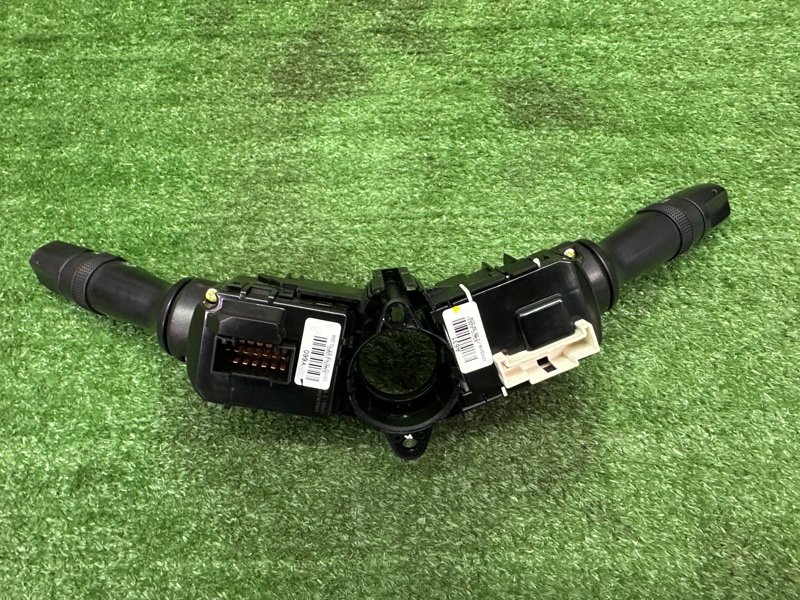 Подрулевой переключатель (гитара) Kia Ceed 2 2015 SW