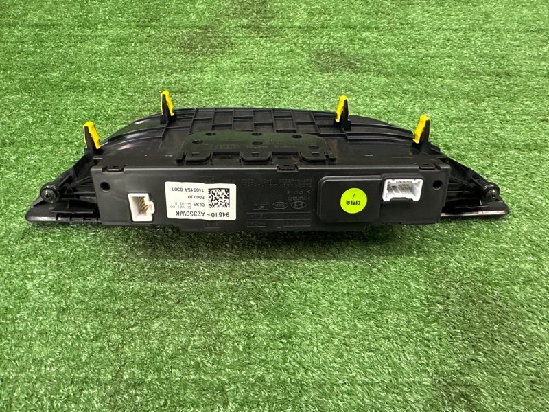 Часы Kia Ceed 2 2015 SW