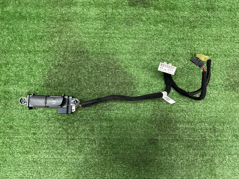 Кнопка парктроника Kia Ceed 2 2015 SW