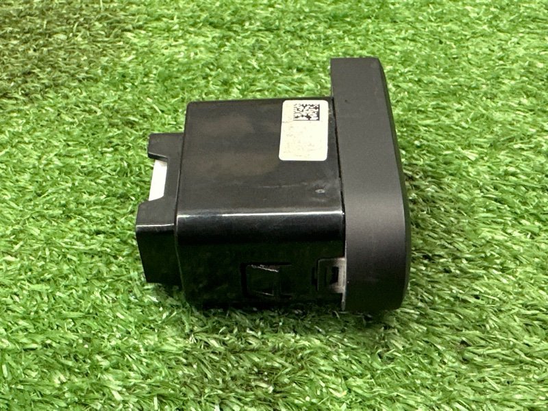 Блок usbaux Kia Ceed 2 2015 SW