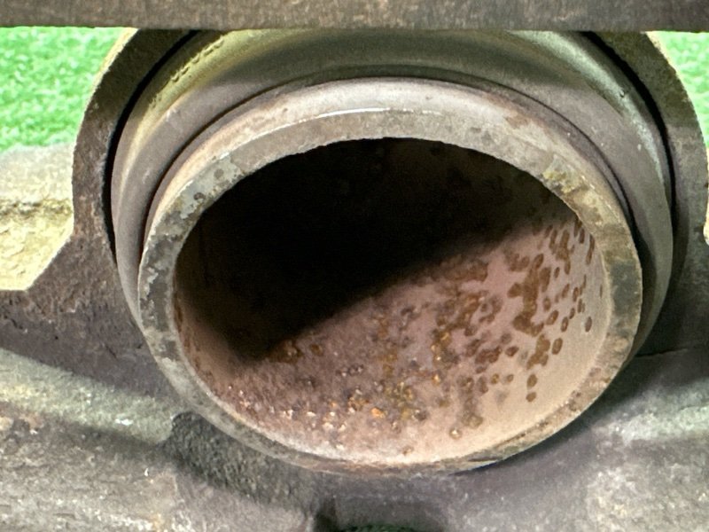 Суппорт тормозной Kia Ceed 2 2015 SW