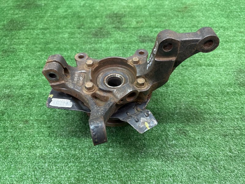 Кулак поворотный Kia Ceed 2 2015 SW