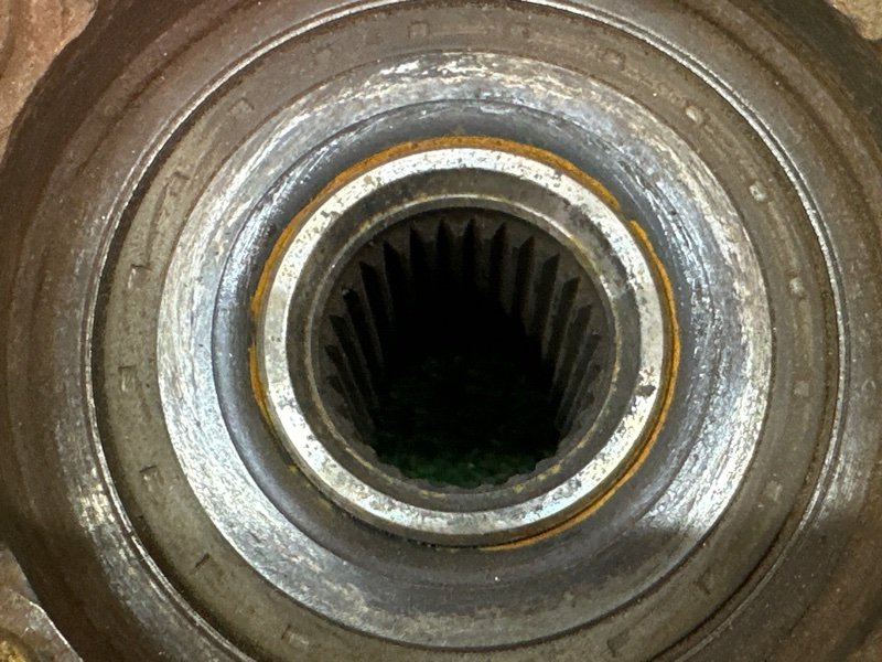 Кулак поворотный Kia Ceed 2 2015 SW