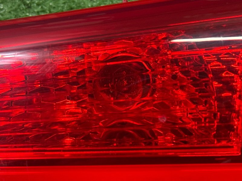 Фонарь в крышку багажника Kia Ceed 2 2015 SW