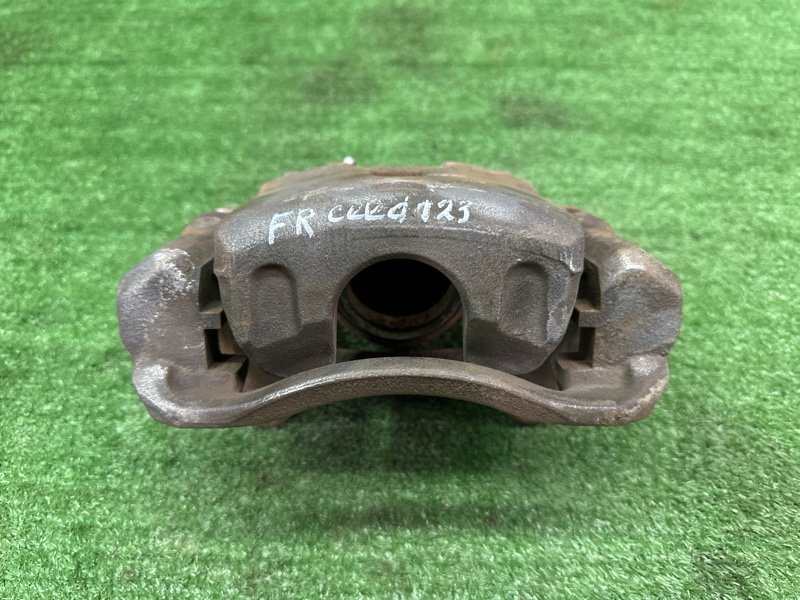 Суппорт тормозной Kia Ceed 2 2015 SW