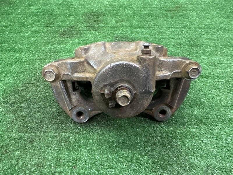 Суппорт тормозной Kia Ceed 2 2015 SW