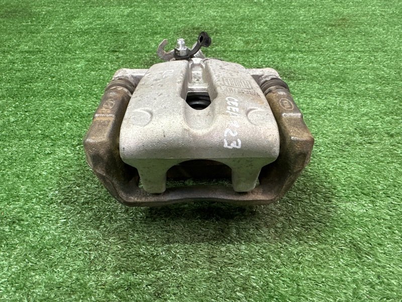 Суппорт тормозной Kia Ceed 2 2015 SW