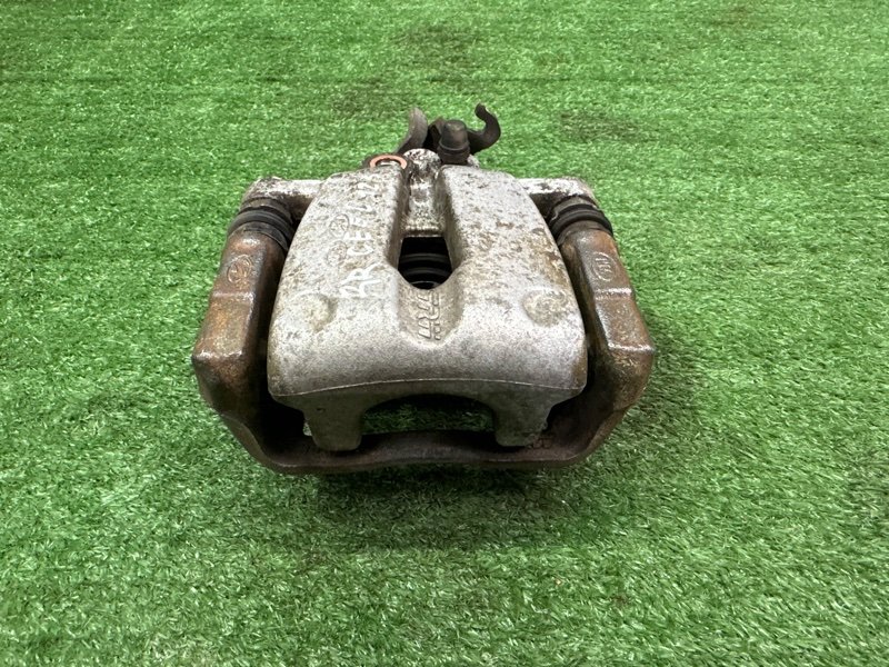 Суппорт тормозной Kia Ceed 2 2015 SW