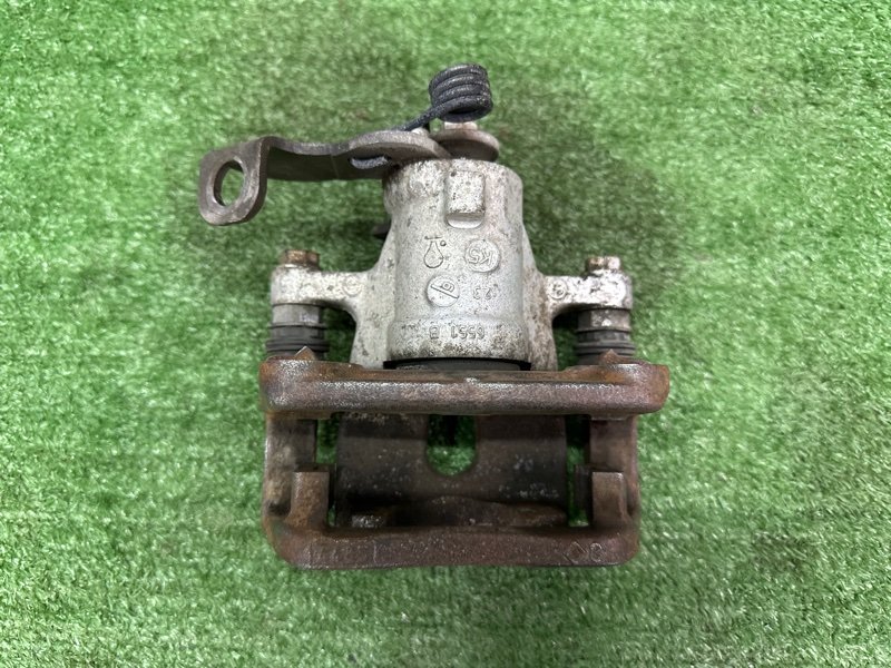 Суппорт тормозной Kia Ceed 2 2015 SW