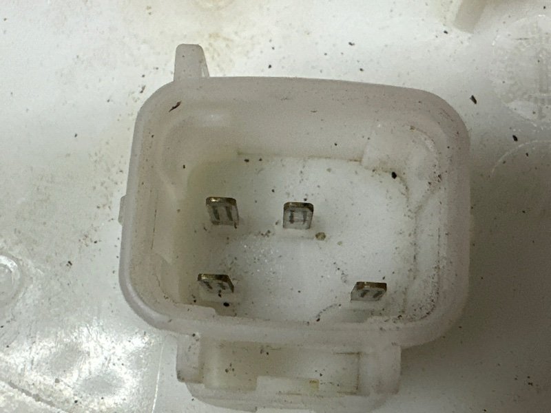 Насос топливный (Бензонасос) Kia Ceed 2 2015 SW