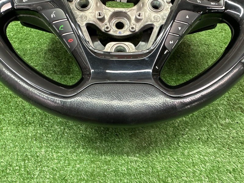 Руль кожаный с кнопками Kia Ceed 2 2015 SW