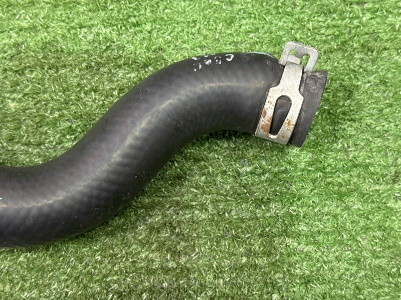 Патрубок радиатора Kia Ceed 2 2015 SW