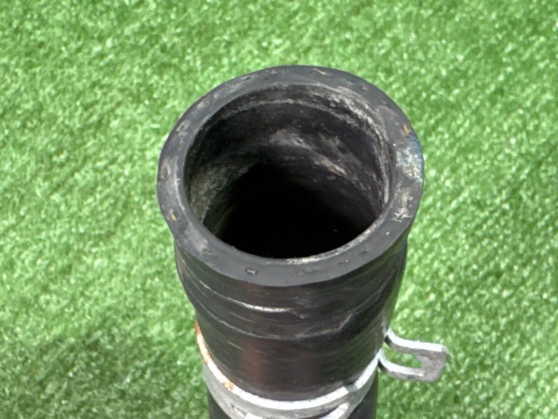 Патрубок радиатора Kia Ceed 2 2015 SW