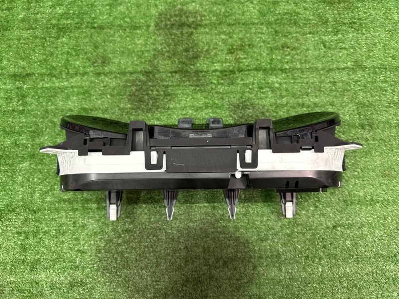 Панель приборов (щиток) Kia Ceed 2 2015 SW