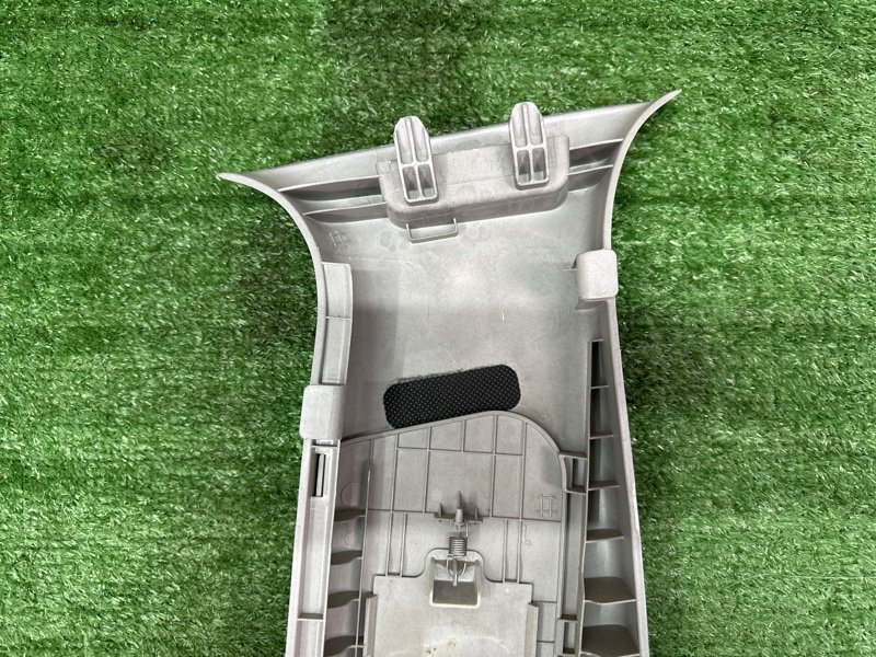 Накладка центральной стойки верхняя Kia Ceed 2 2015 SW