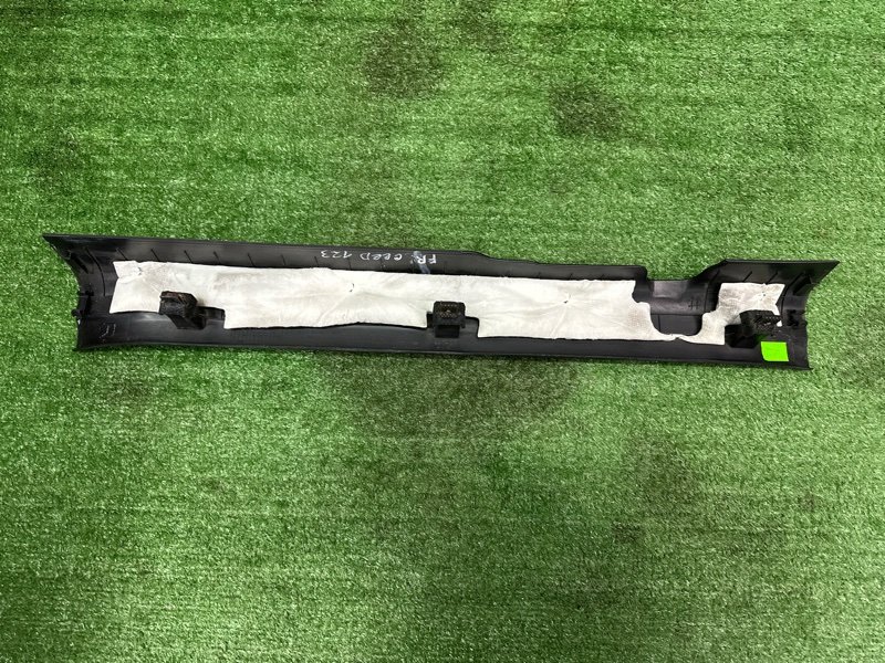 Накладка порога салона Kia Ceed 2 2015 SW