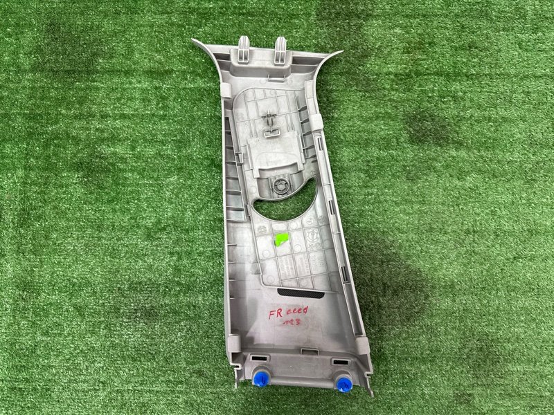 Накладка центральной стойки верхняя Kia Ceed 2 2015 SW