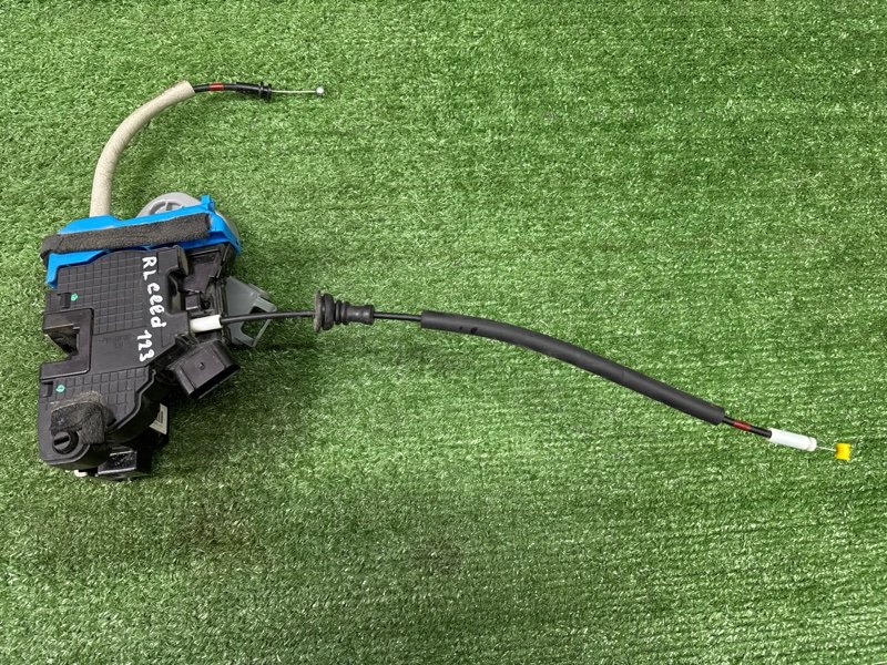 Замок двери Kia Ceed 2 2015 SW