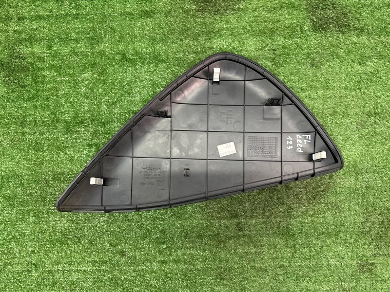 Накладка торпедо Kia Ceed 2 2015 SW