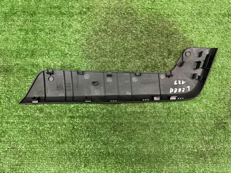 Накладка центральной консоли Kia Ceed 2 2015 SW