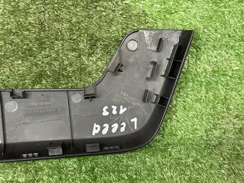 Накладка центральной консоли Kia Ceed 2 2015 SW