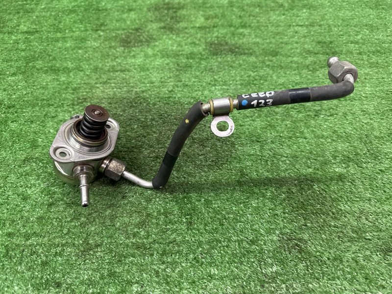 Насос топливный ТНВД Kia Ceed 2 2015 SW