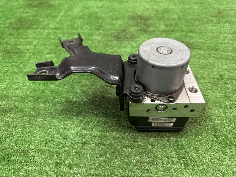 Блок ABS Kia Ceed 2 2015 SW