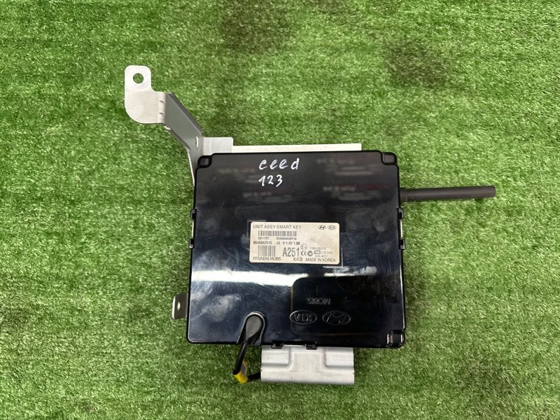 Блок управления центральным замком Kia Ceed 2 2015 SW