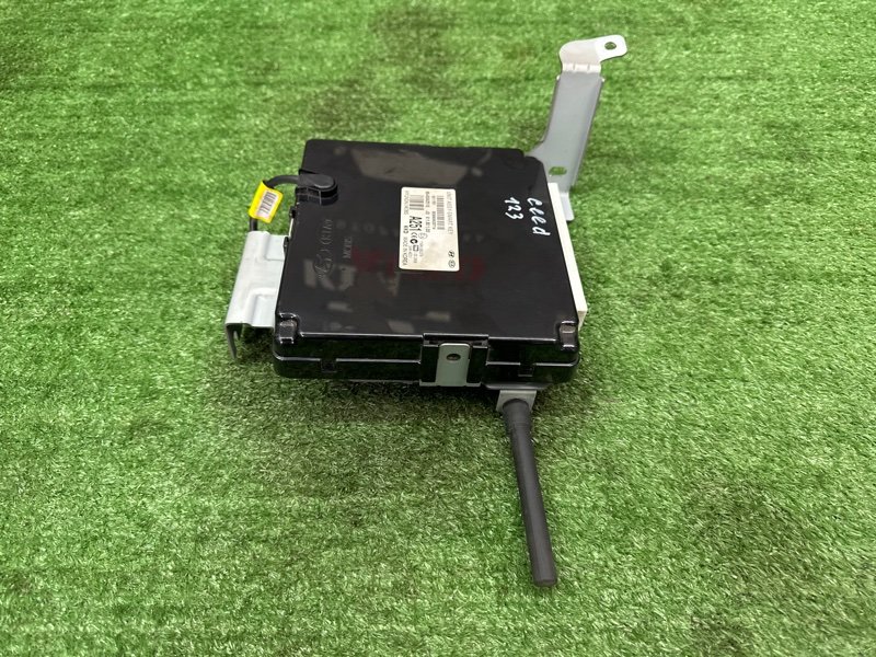 Блок управления центральным замком Kia Ceed 2 2015 SW