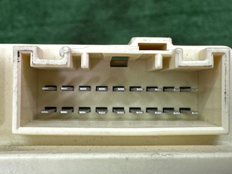 Блок электронный Kia Ceed 2 2015 SW