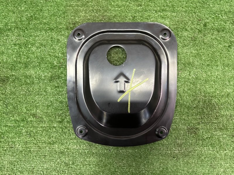 Крышка топливного насоса Kia Ceed 2 2015 SW