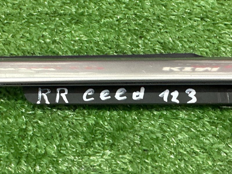 Уплотнитель стекла наружный(Бархотка) Хром Kia Ceed 2 2015 SW