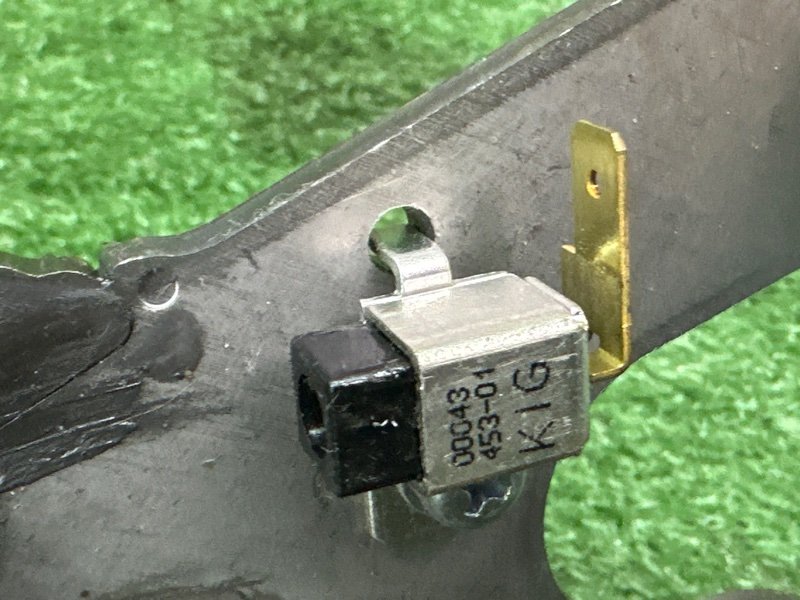 Рычаг стояночного тормоза (ручник) Kia Ceed 2 2015 SW